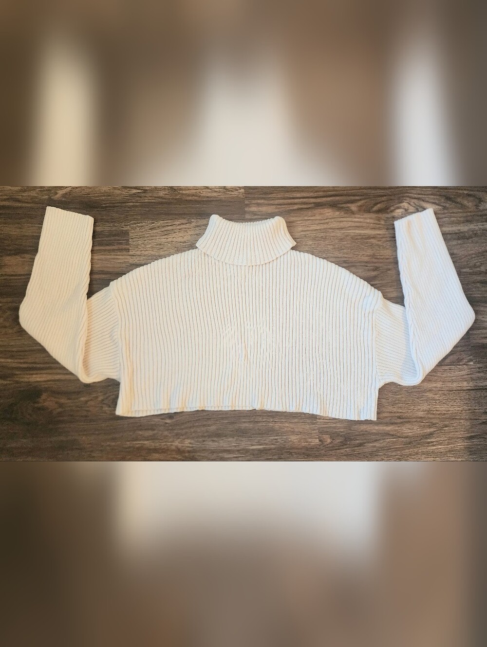 Cropped Ribbed Turtleneck Sweater - Cream